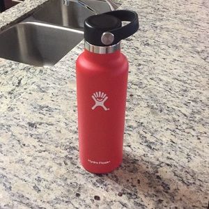 Hydro flask 21 oz